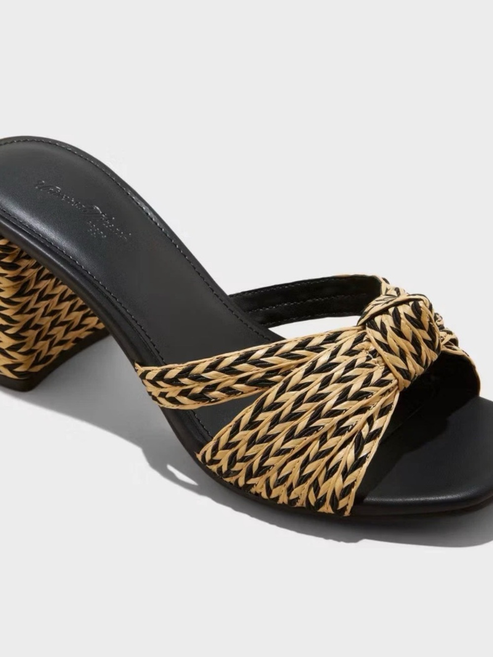 Universal Thread Women’s Aaliyah Raffia Strappy Knot Sandal Heels